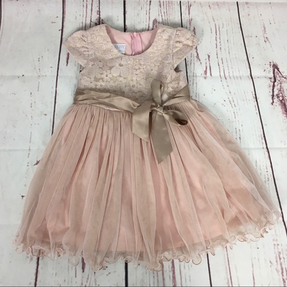 iris and ivy dresses